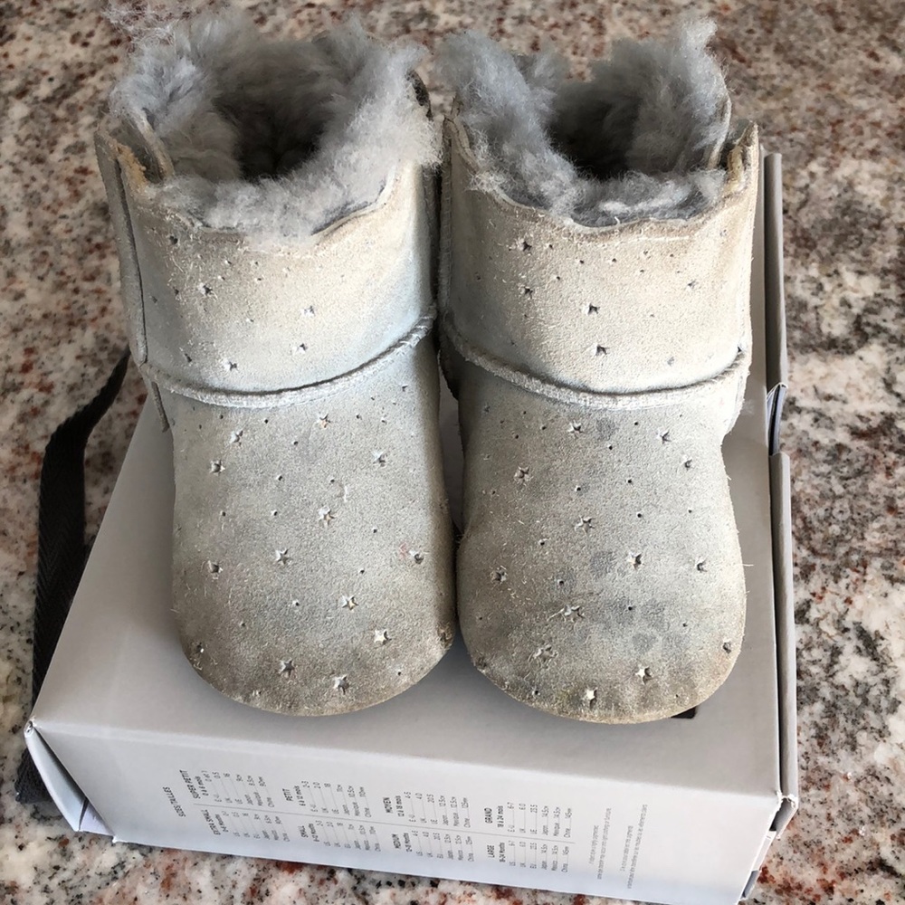 UGG Jesse Bow II Starry Lite